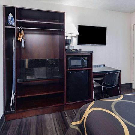 Super 8 By Wyndham San Diego Hotel Circle Luaran gambar