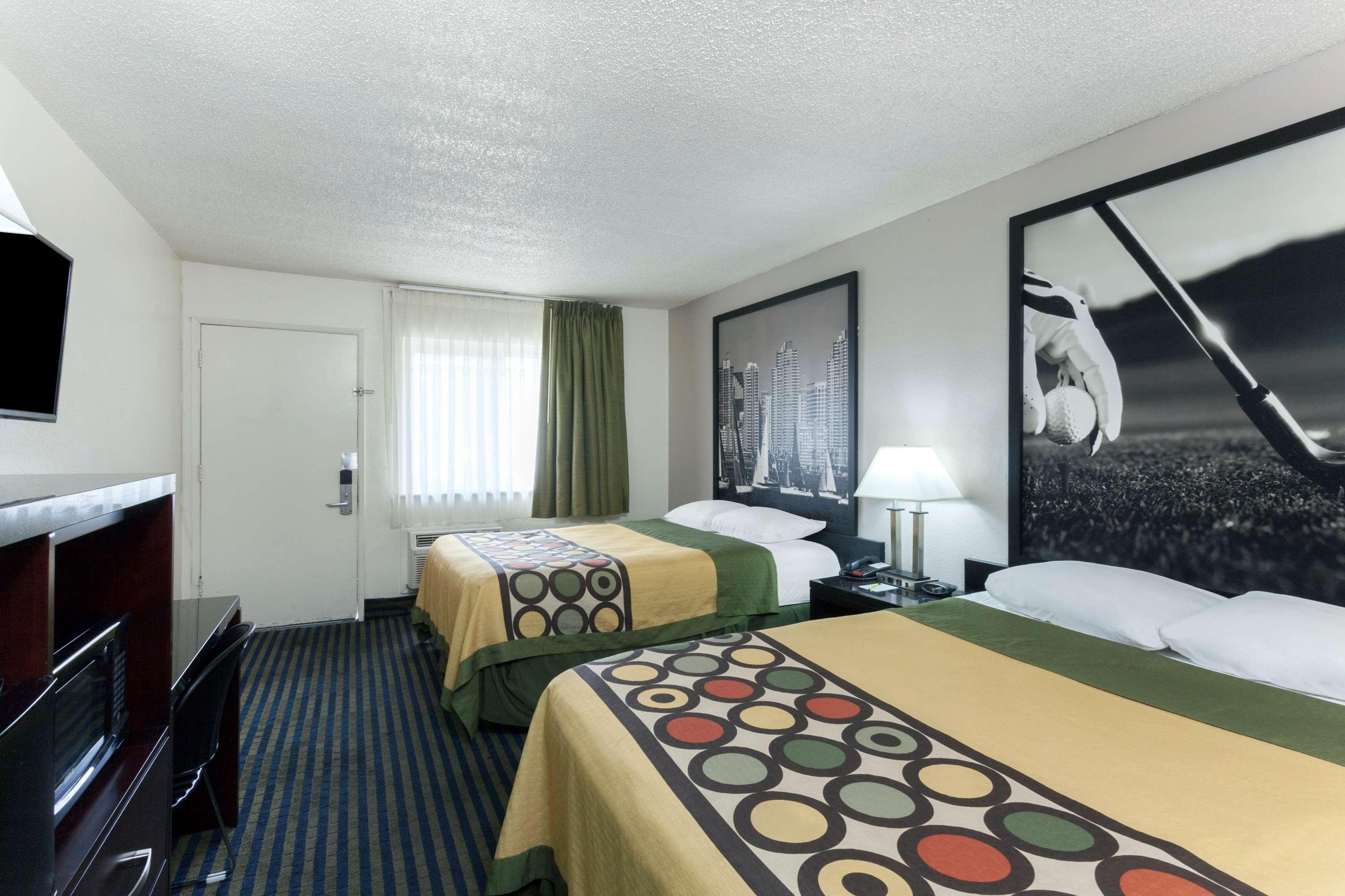 Super 8 By Wyndham San Diego Hotel Circle Luaran gambar