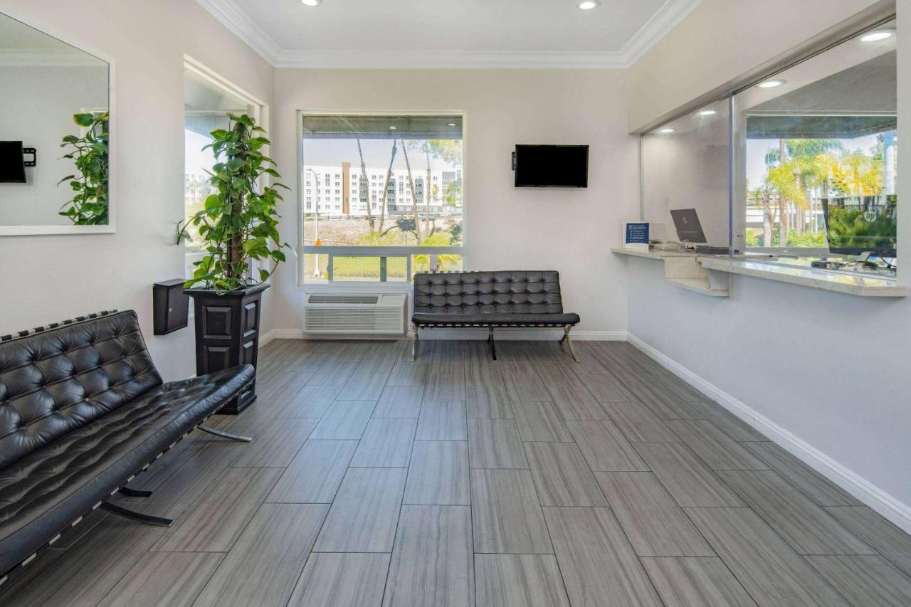 Super 8 By Wyndham San Diego Hotel Circle Luaran gambar