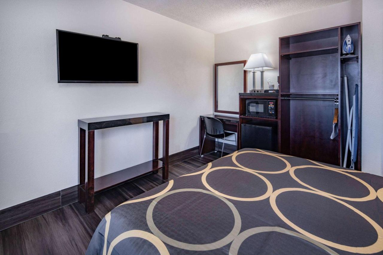 Super 8 By Wyndham San Diego Hotel Circle Luaran gambar