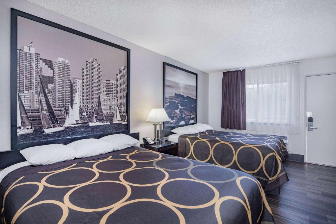 Super 8 By Wyndham San Diego Hotel Circle Luaran gambar