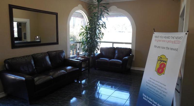 Super 8 By Wyndham San Diego Hotel Circle Luaran gambar